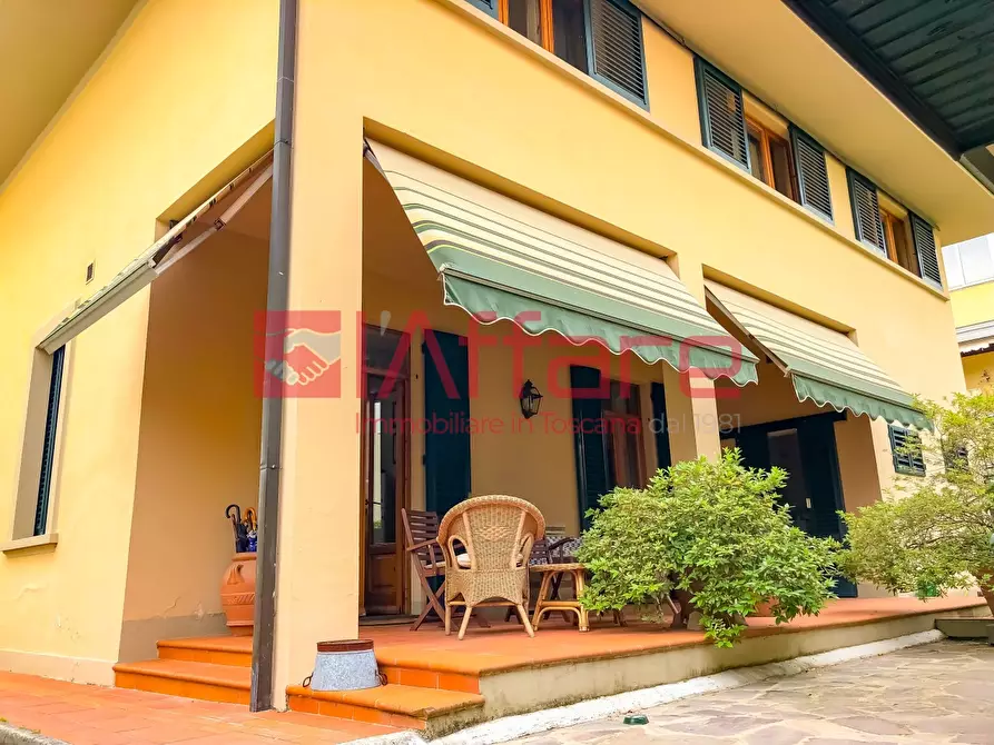 Immagine 28 di Villa in vendita  a Montecatini Terme