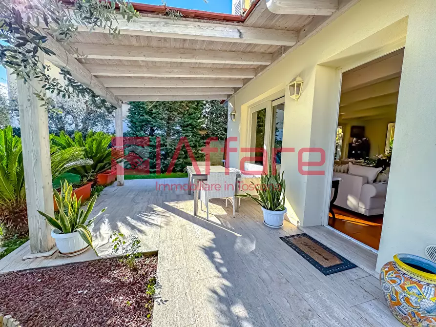 Immagine 64 di Villa in vendita  a Montecatini Terme
