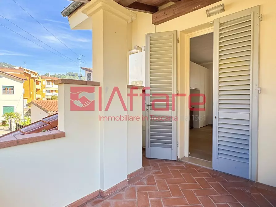 Immagine 47 di Villa in vendita  a Montecatini Terme