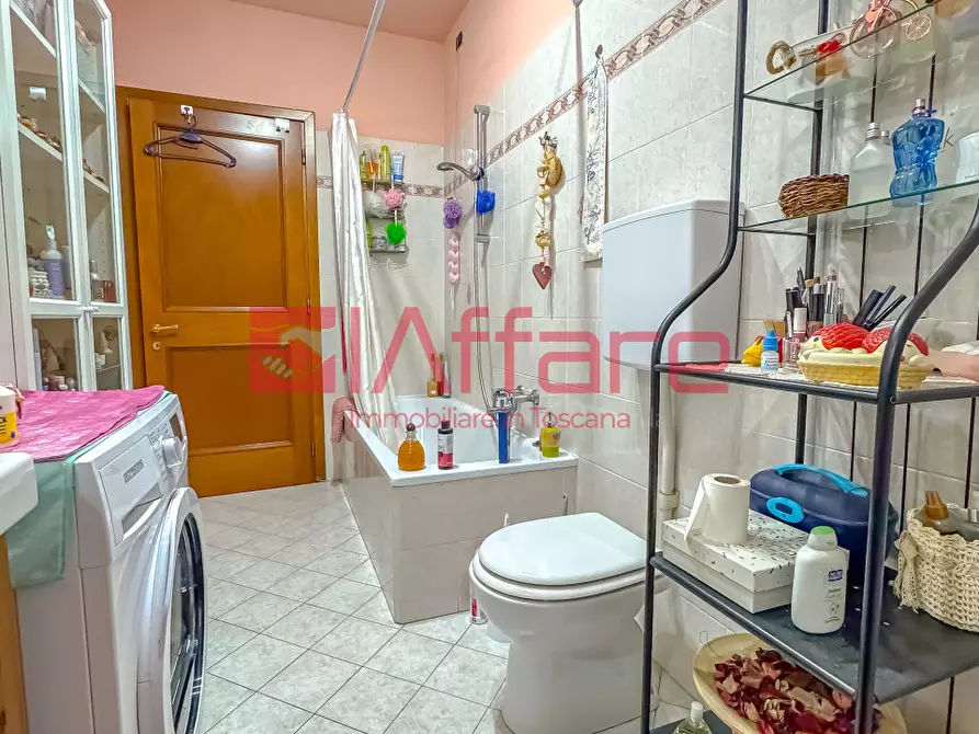 Immagine 19 di Appartamento in vendita  a Pieve A Nievole