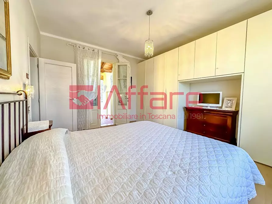 Immagine 43 di Villa in vendita  a Montecatini Terme