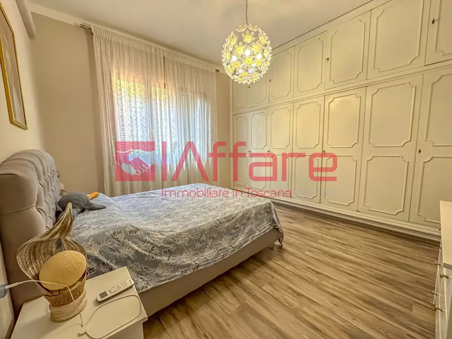 Immagine 11 di Appartamento in vendita  a Montecatini Terme