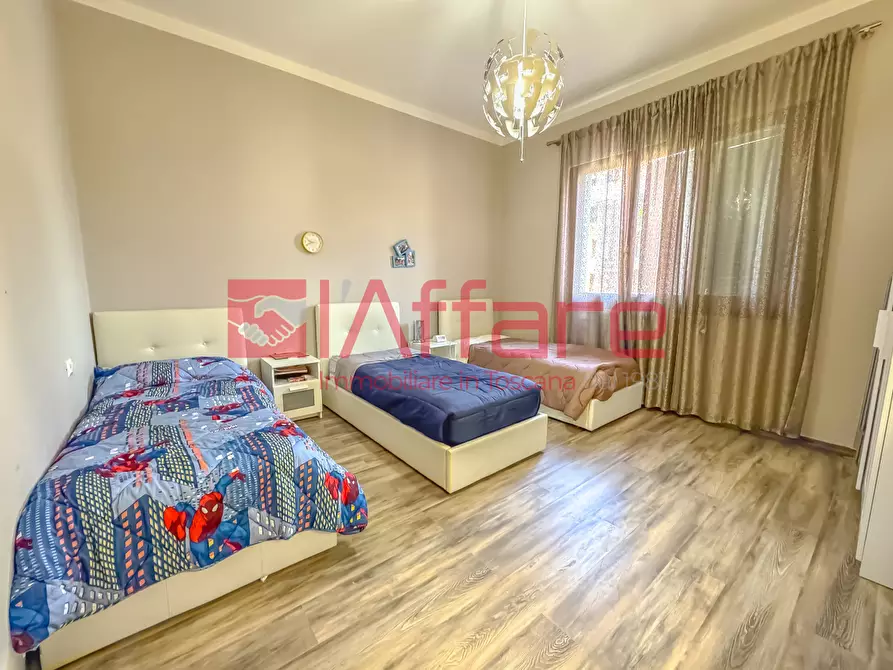 Immagine 12 di Appartamento in vendita  a Montecatini Terme