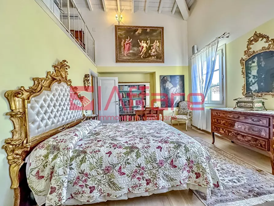 Immagine 32 di Villa in vendita  a Montecatini Terme