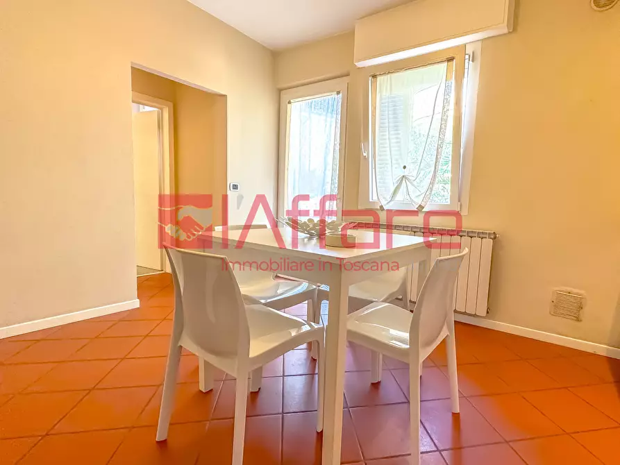 Immagine 5 di Appartamento in vendita  a Massa E Cozzile