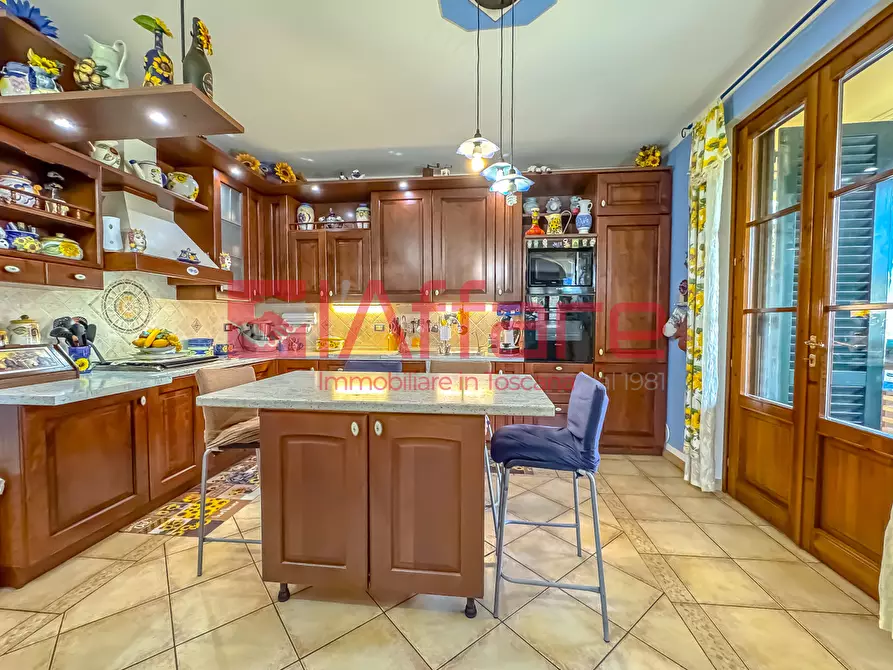 Immagine 8 di Appartamento in vendita  a Lamporecchio