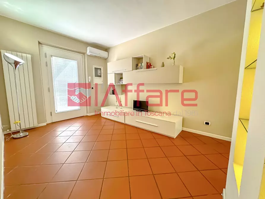 Immagine 9 di Appartamento in vendita  a Massa E Cozzile