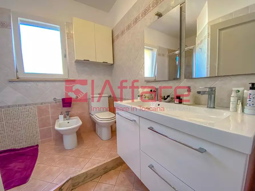 Immagine 26 di Mansarda in vendita  a Buggiano