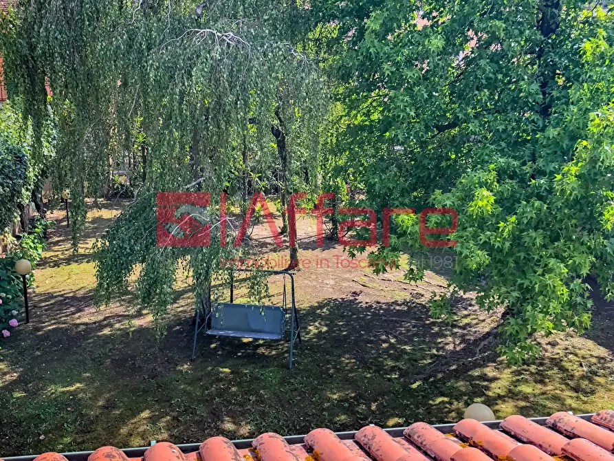 Immagine 17 di Villa in vendita  a Montecatini Terme