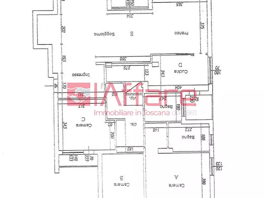 Immagine 41 di Appartamento in vendita  a Montecatini Terme