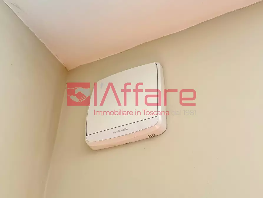 Immagine 25 di Appartamento in vendita  a Massa E Cozzile