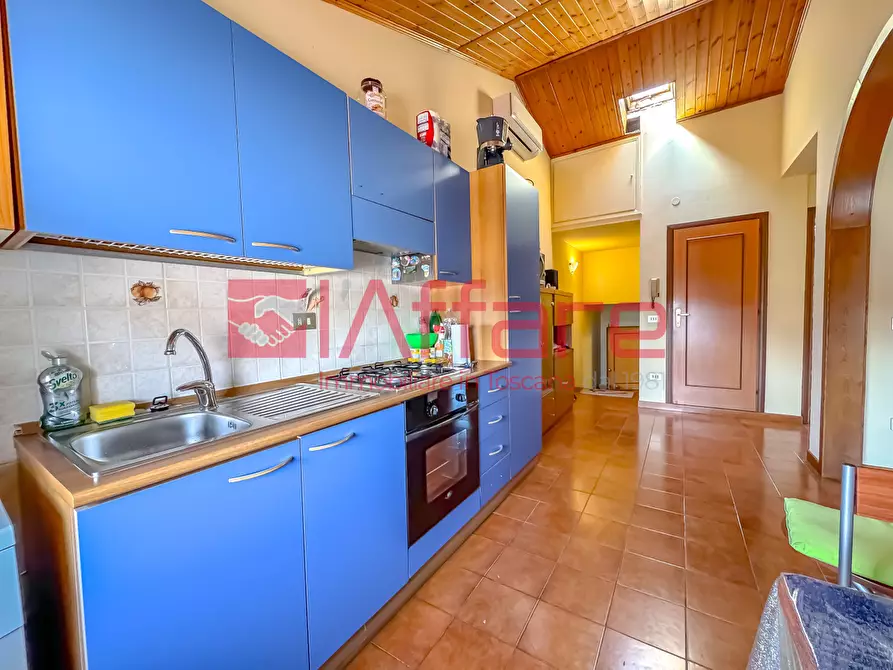 Immagine 2 di Appartamento in vendita  a Montecatini Terme