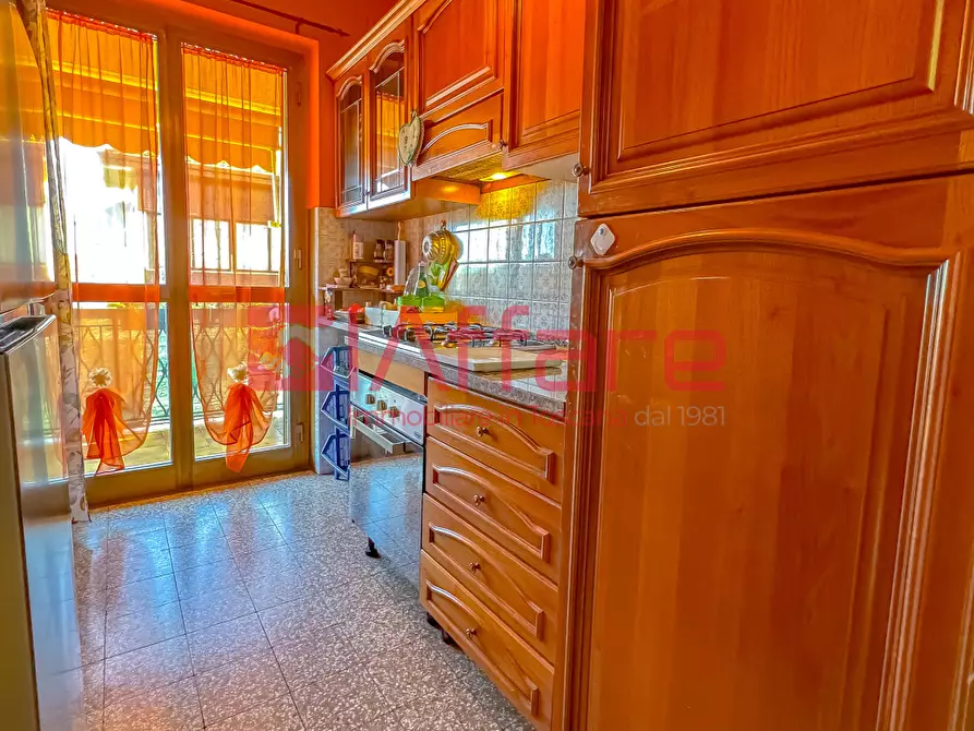 Immagine 21 di Villa in vendita  a Montecatini Terme