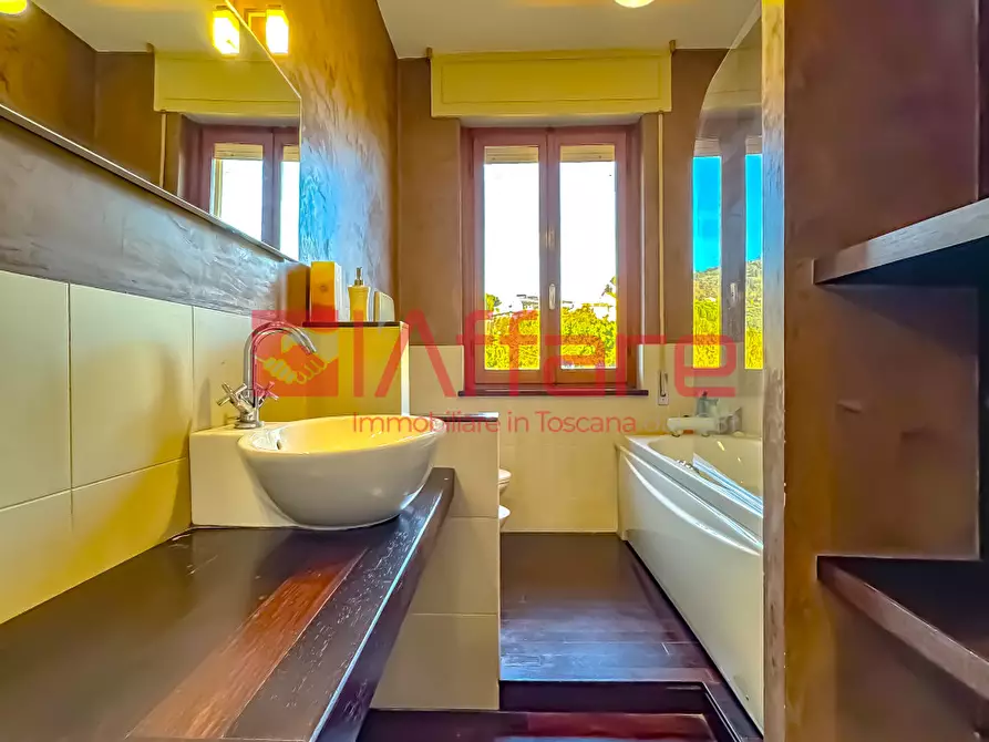 Immagine 23 di Mansarda in vendita  a Buggiano