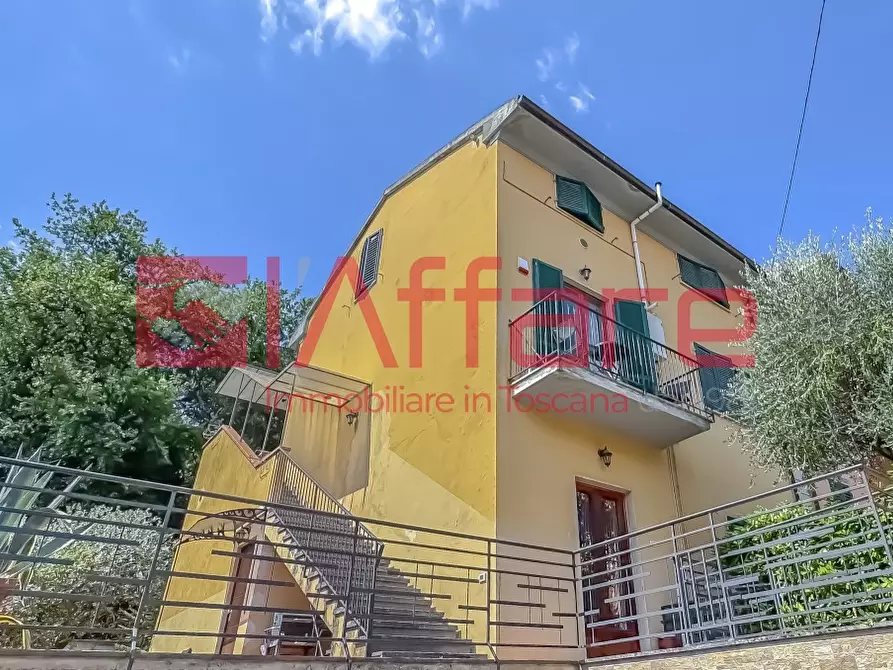 Immagine 31 di Appartamento in vendita  a Montecatini Terme