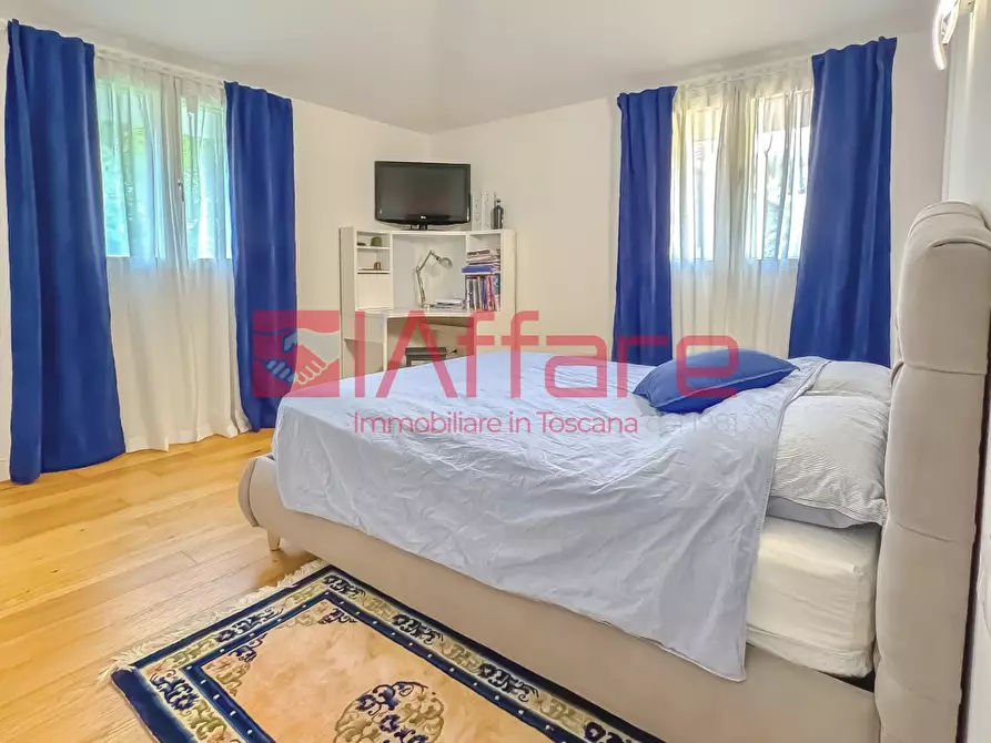 Immagine 22 di Villa in vendita  a Montecatini Terme