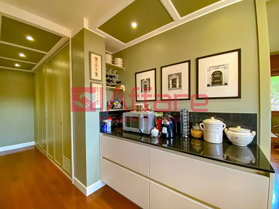 Immagine 17 di Appartamento in vendita  a Montecatini Terme