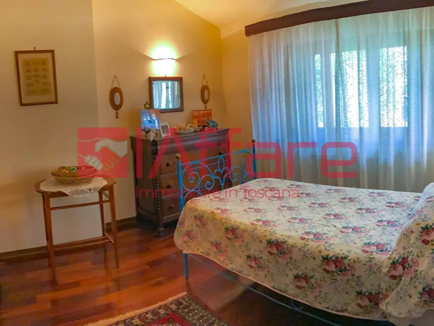 Immagine 21 di Villa in vendita  a Montecatini Terme