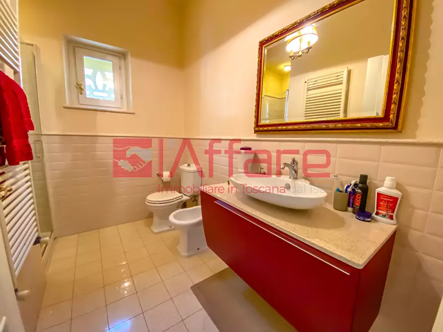 Immagine 42 di Casa indipendente in vendita  a Montecatini Terme