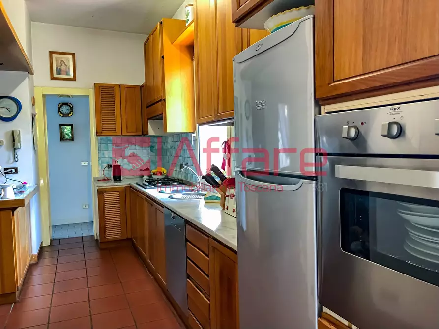 Immagine 8 di Villa in vendita  a Montecatini Terme