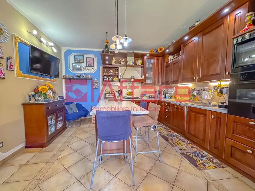 Immagine 6 di Appartamento in vendita  a Lamporecchio