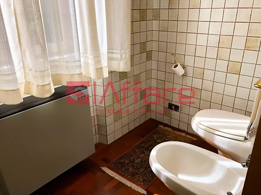 Immagine 24 di Villa in vendita  a Montecatini Terme