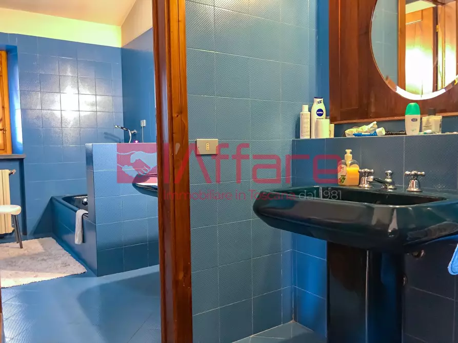 Immagine 26 di Villa in vendita  a Montecatini Terme