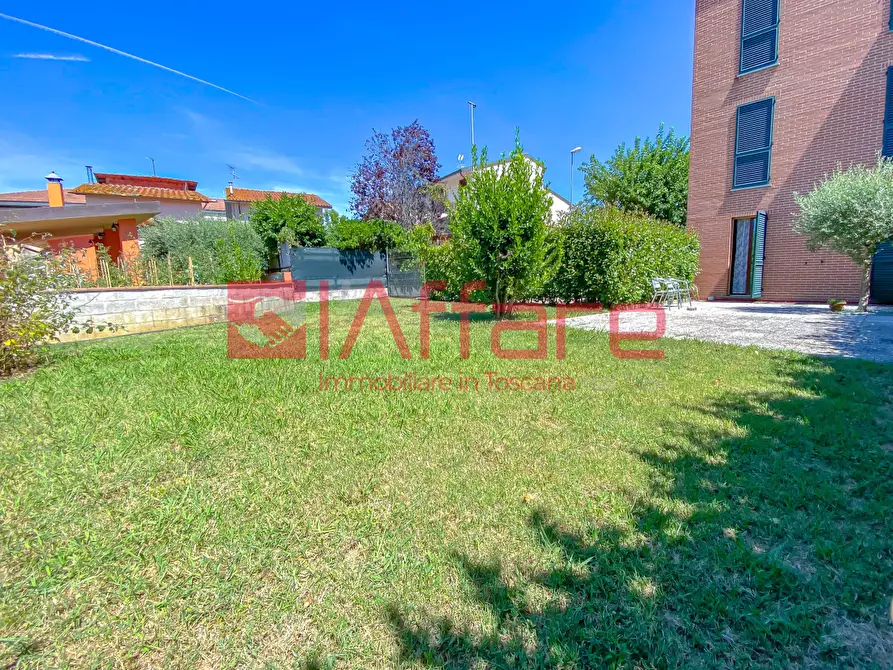 Immagine 2 di Appartamento in vendita  a Montecatini Terme