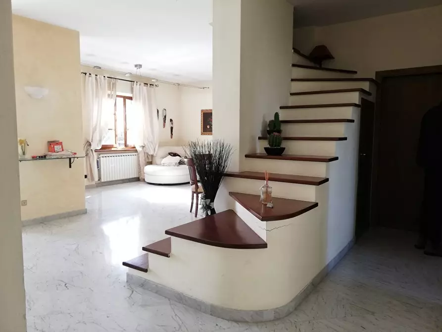 Immagine 38 di Casa indipendente in affitto  a Carrara