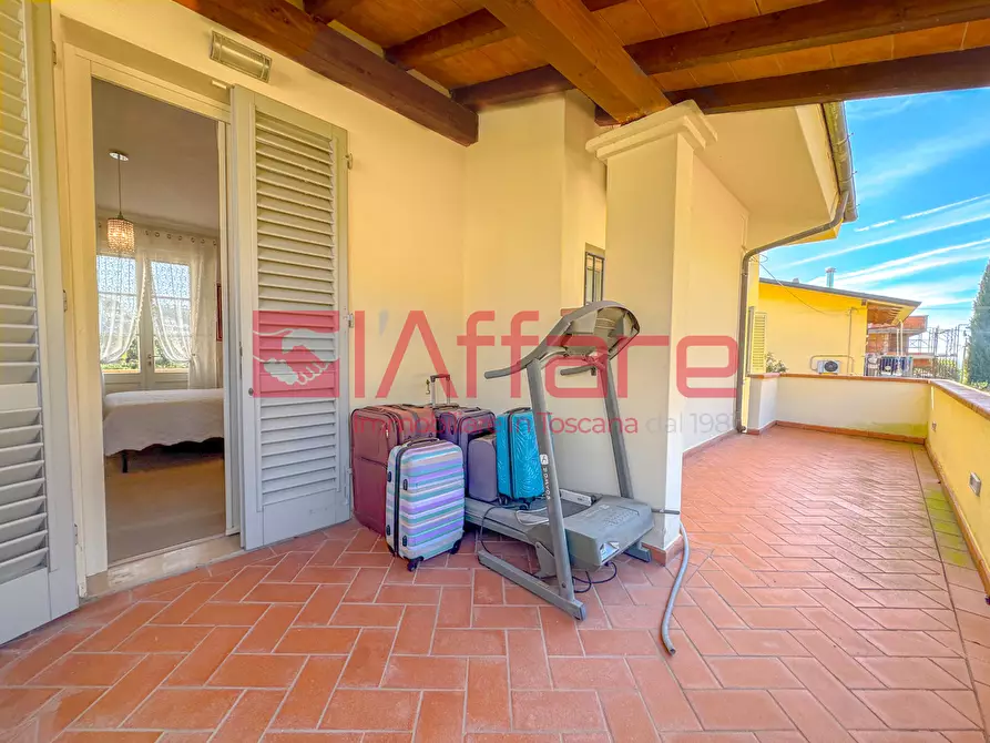 Immagine 48 di Villa in vendita  a Montecatini Terme