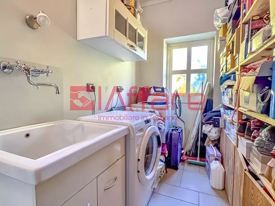 Immagine 24 di Villa in vendita  a Montecatini Terme