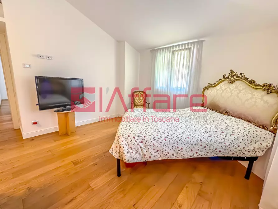 Immagine 24 di Villa in vendita  a Montecatini Terme