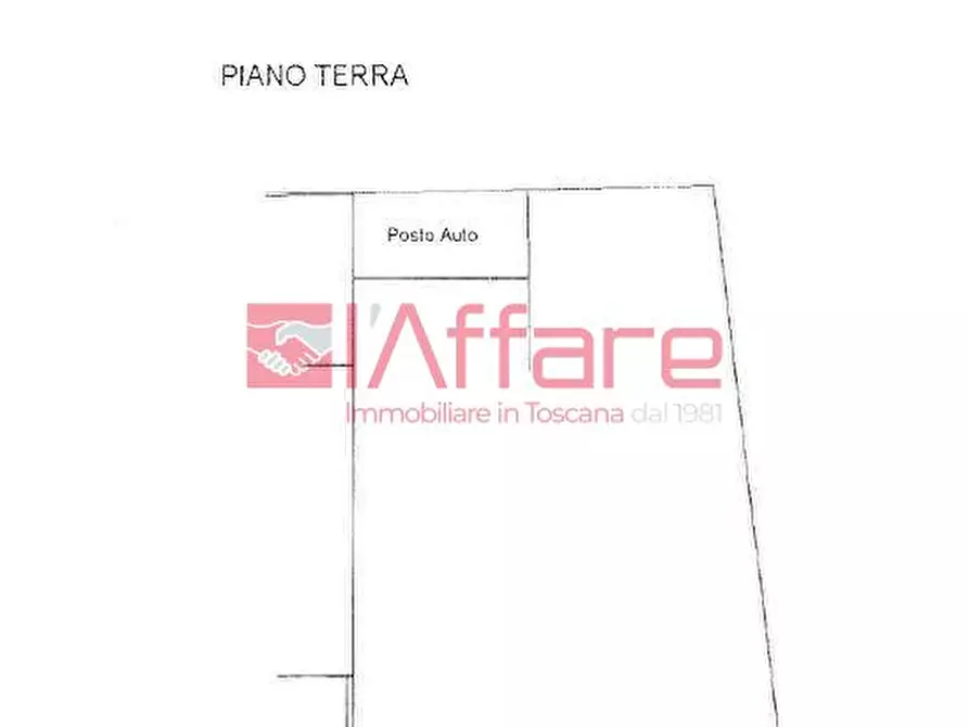 Immagine 17 di Appartamento in vendita  a Montecatini Terme