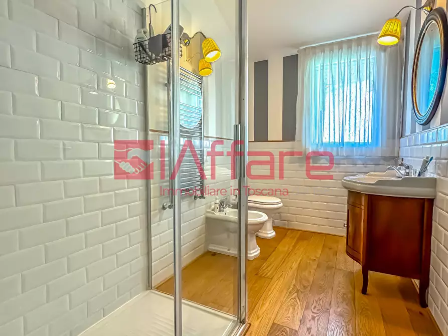 Immagine 29 di Villa in vendita  a Montecatini Terme