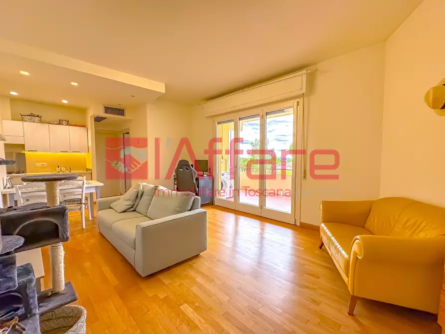 Immagine 2 di Appartamento in vendita  a Montecatini Terme