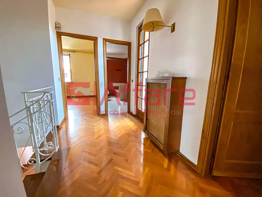 Immagine 25 di Appartamento in vendita  a Montecatini Terme