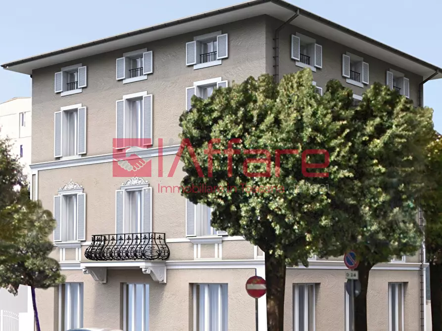 Immagine 2 di Appartamento in vendita  a Montecatini Terme