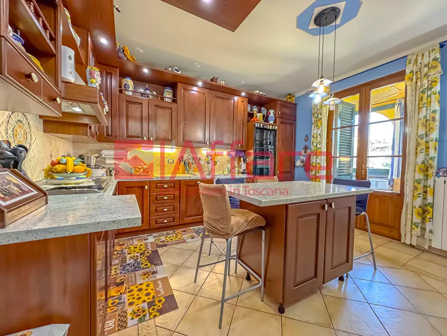 Immagine 9 di Appartamento in vendita  a Lamporecchio