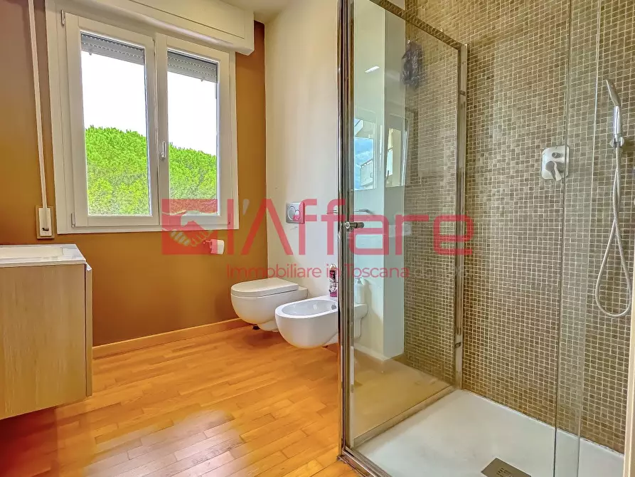 Immagine 8 di Appartamento in vendita  a Montecatini Terme