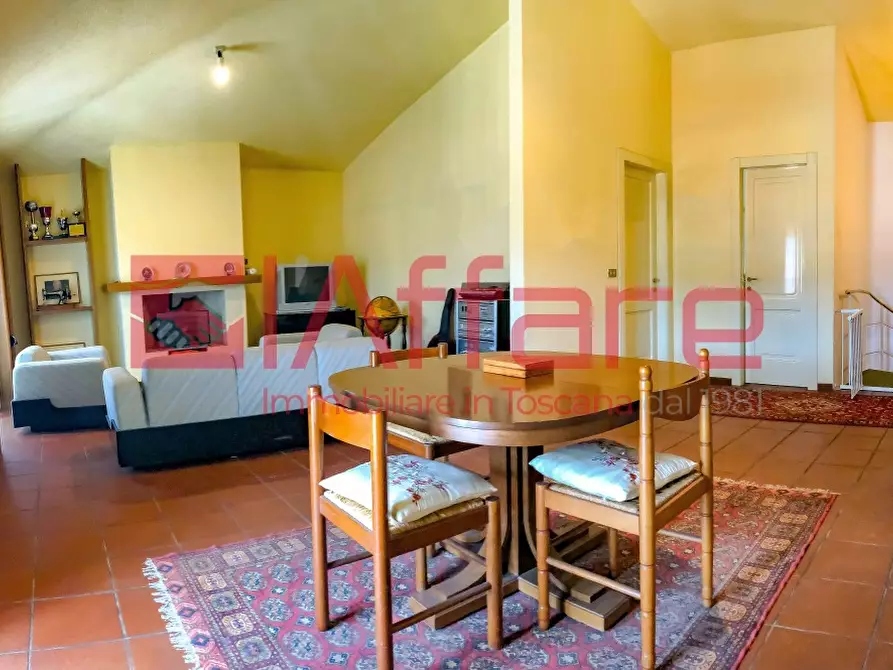 Immagine 34 di Villa in vendita  a Montecatini Terme