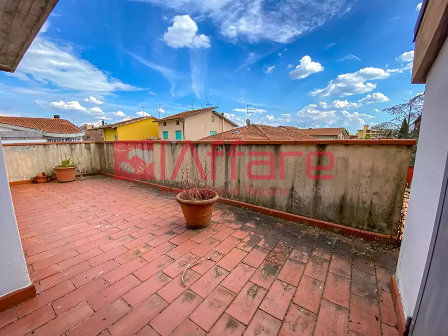 Immagine 34 di Appartamento in vendita  a Montecatini Terme