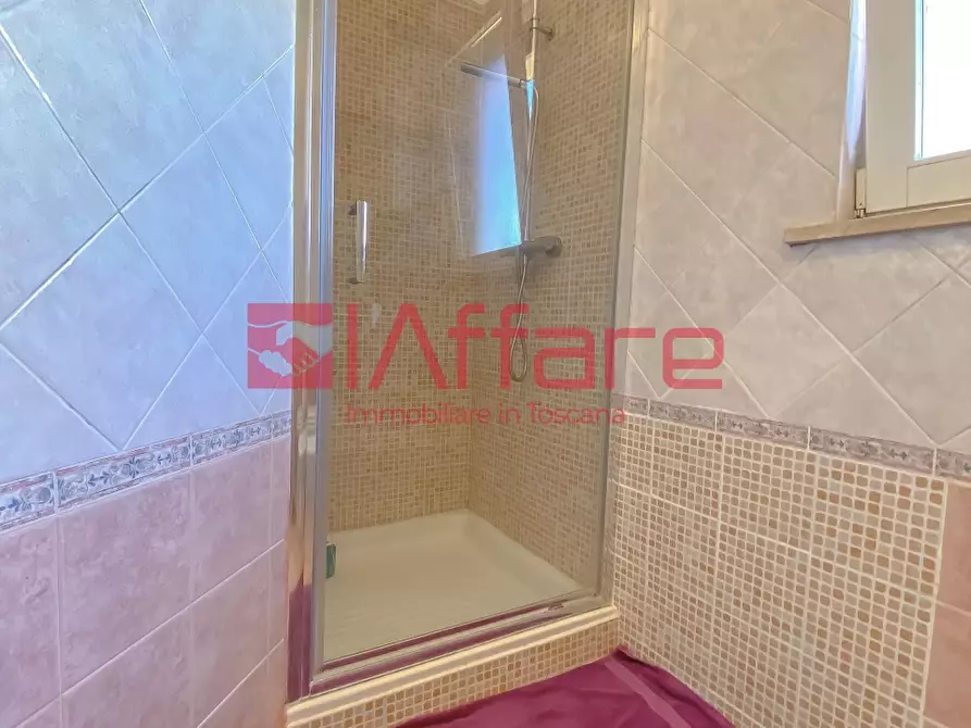 Immagine 28 di Mansarda in vendita  a Buggiano