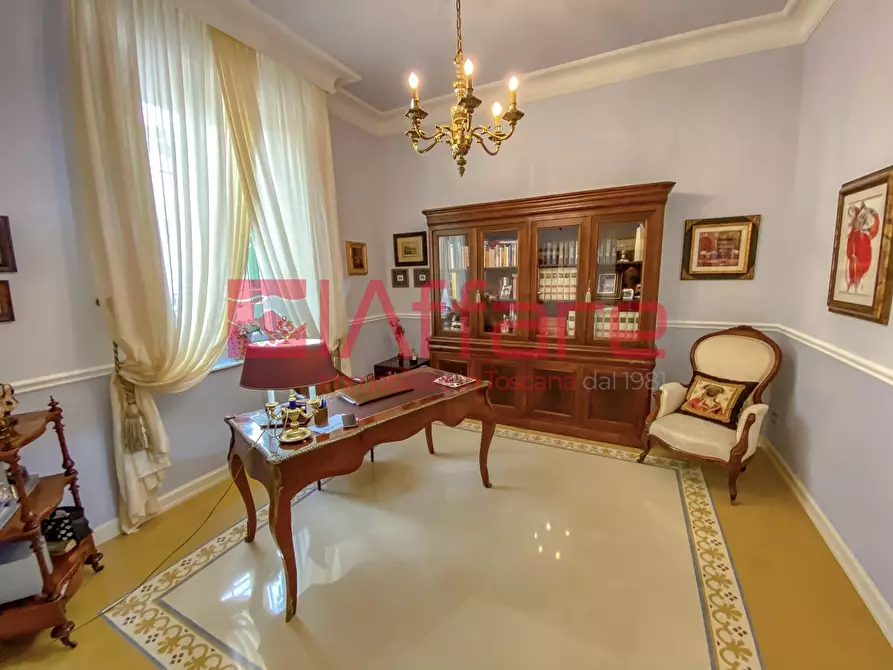 Immagine 15 di Casa indipendente in vendita  a Montecatini Terme