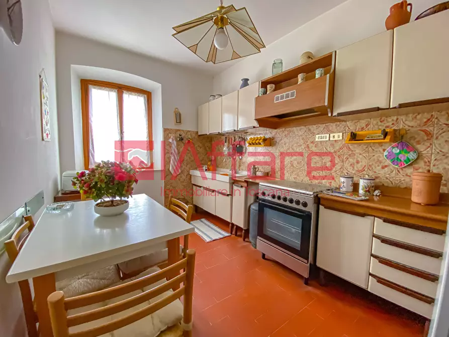 Immagine 21 di Rustico / casale in vendita  a Marliana