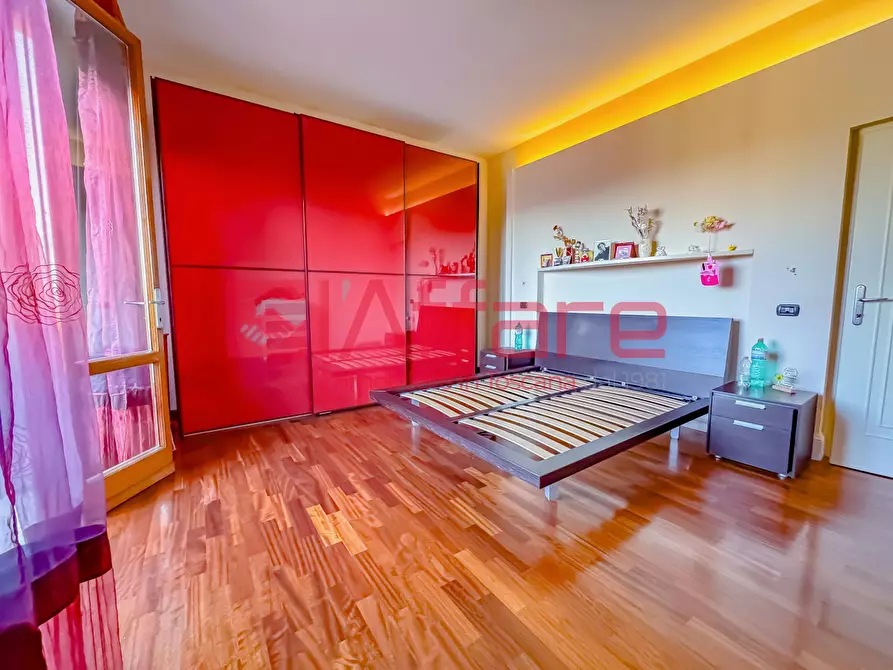 Immagine 16 di Mansarda in vendita  a Buggiano