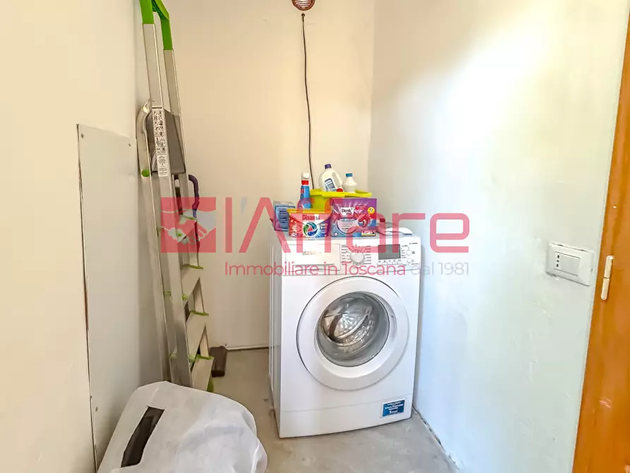 Immagine 18 di Appartamento in vendita  a Montecatini Terme