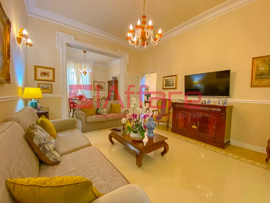 Immagine 3 di Casa indipendente in vendita  a Montecatini Terme