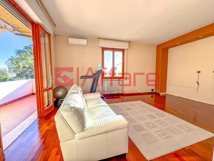 Immagine 1 di Mansarda in vendita  a Buggiano