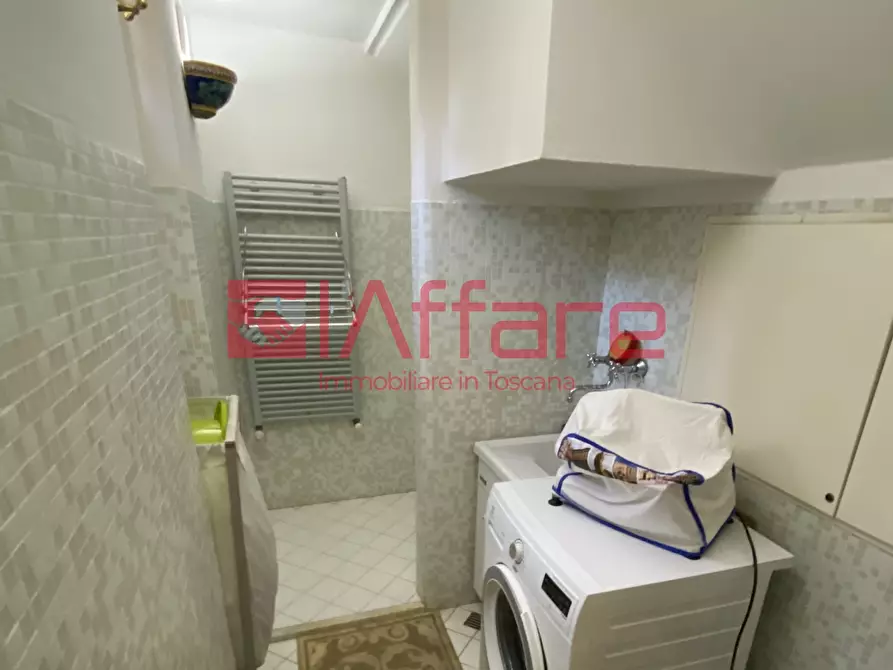 Immagine 21 di Casa indipendente in vendita  a Montecatini Terme