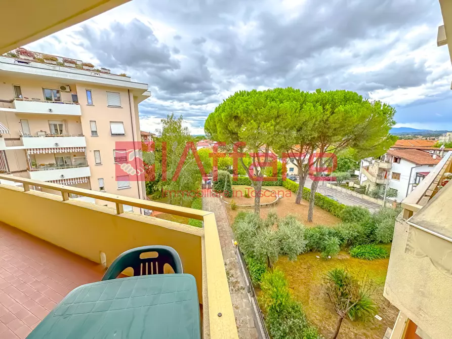 Immagine 13 di Appartamento in vendita  a Montecatini Terme